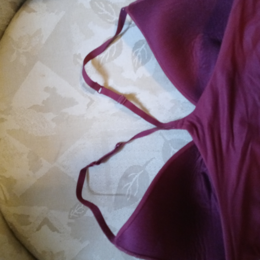Bras - Picture 3 of 4
